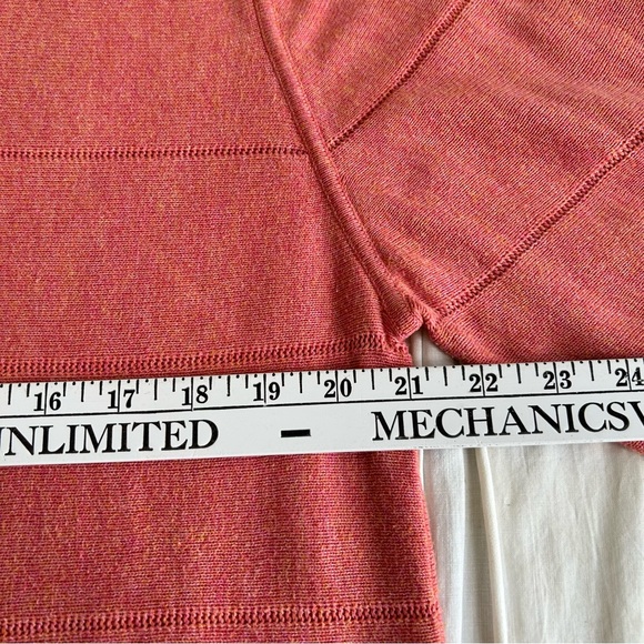 Robert Graham Peach V-Neck Pullover Knit Sweater - Picture 12 of 14